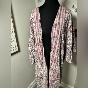 Knox Rose Bobo White Open Front Kimono with Red & Navy Paisley Back tie design